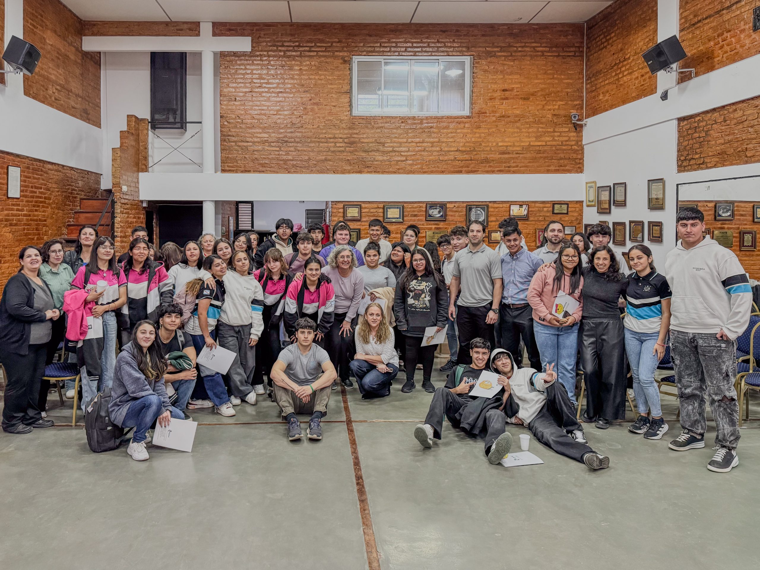 Estudiantes Secundarios en FEDEM